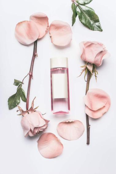 7 Reasons You Need Rosewater In Your Beauty Stash